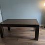 Dinning table Image 2