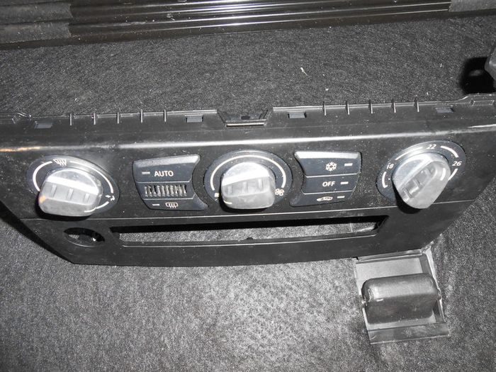 Bmw 5 Series E60 E61 Climate Control & Trim