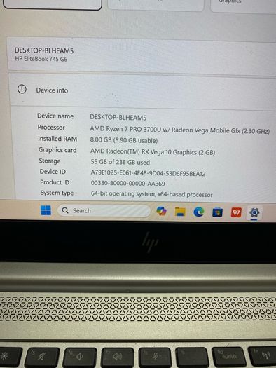 HP Laptop Ryzen 7 with 8/256 windows 11