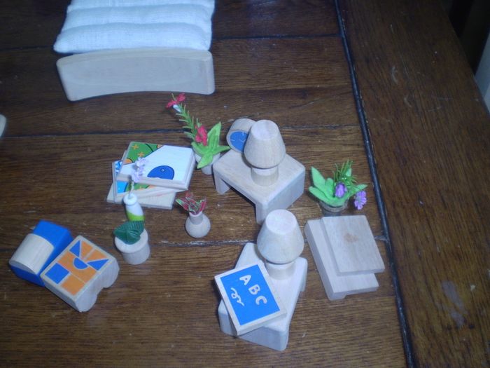 Doll's 3 storey Terrace House and accessories