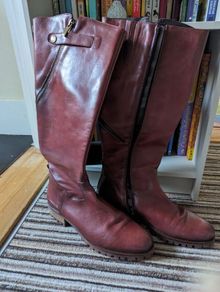 New woman's boots