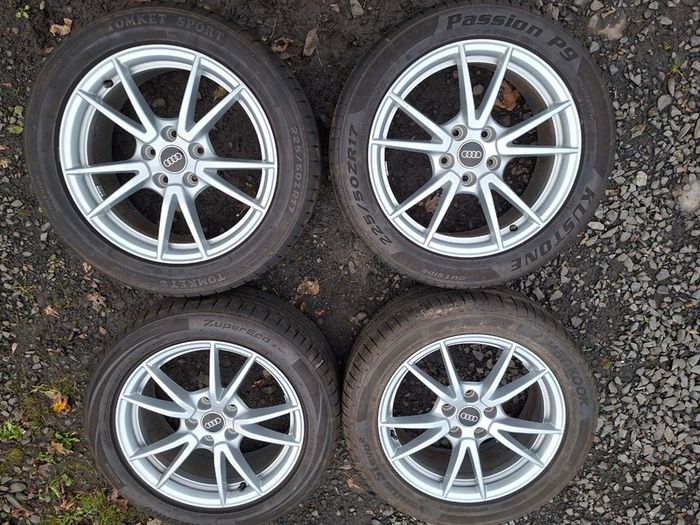 17" Genuine Audi Alloys with tyres