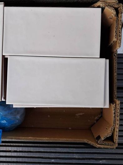 metro white wall tiles gloss ceramic