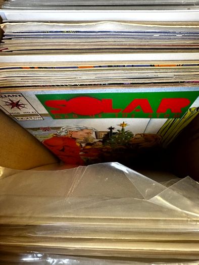 Valiant Long Comic Box w 270 comics for Sale