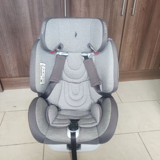 Osann car seat