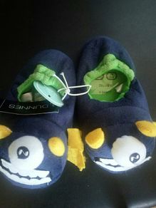 Bnwt 6-7inf Slippers