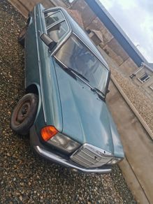 Mercedes E230