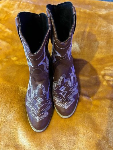 Women's Cowboy Boots ankle size 5