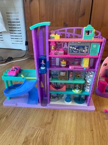 Polly Pocket Mega Mall sets
