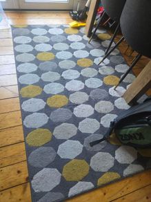 Rug