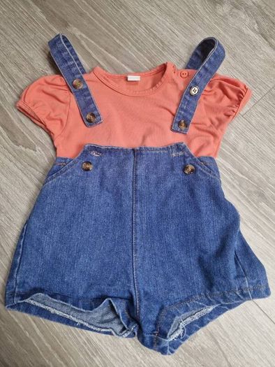 Baby girl dungarees shorts 12-18m