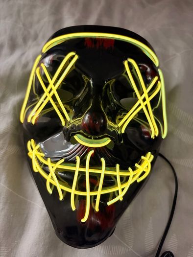LED mask