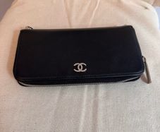 chanel wallet on chain