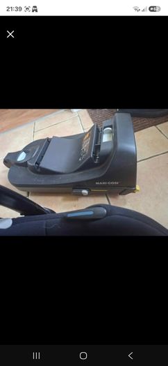 maxi cosi carbo baby car seat and isofix