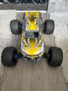 traxxas revo 3.3