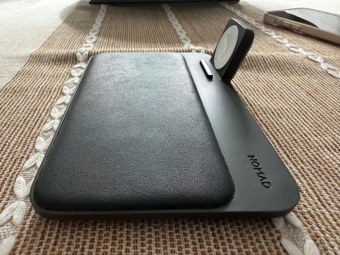 Nomad 3 in 1 Charging Station