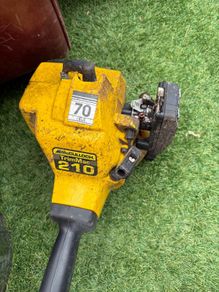 McCulloch Petrol Strimmer