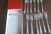 Set of 6 fish knives and forks in original box