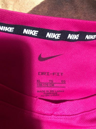 Boys nike top size Xl