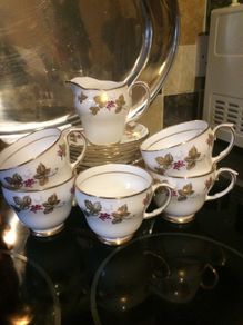 vintage duchess fine bone China teaset with Free postage