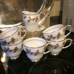 vintage duchess fine bone China teaset with Free postage