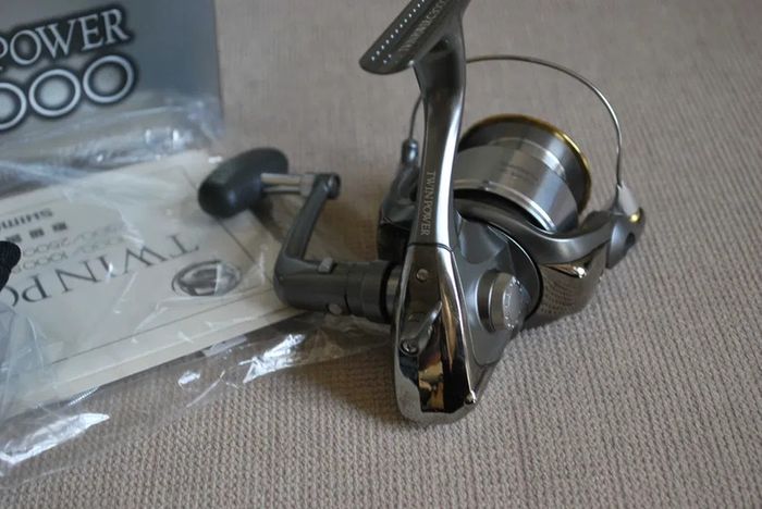 Shimano Twin Power C3000