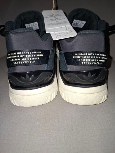 adidas originals Niteball II trainers/ size UK 10