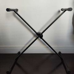 Piano / Keyboard stand