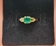 18ct Gold Emerald And Diamond Ring