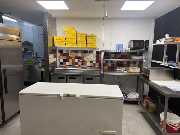 Takeaway restaurant Frinchise for sale