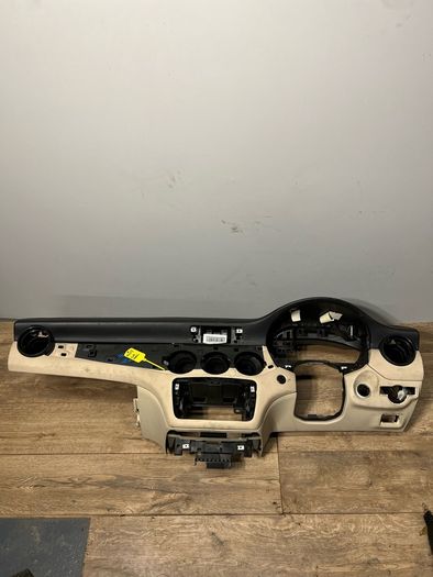 Dashboard Mercedes CLA 2016 C117
