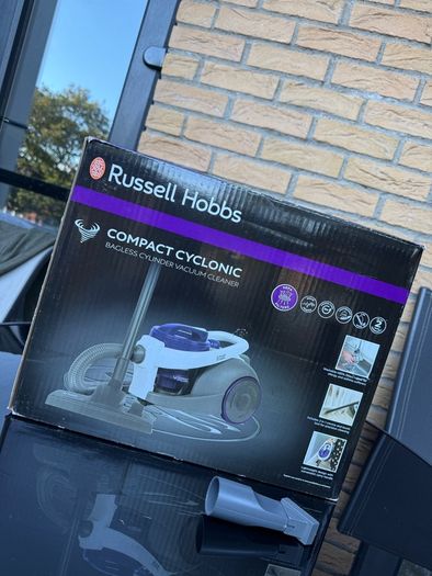 Russell Hobbs Compact Cyclonic Vacuum Cleaner Fully Working