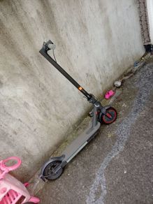electric scooter