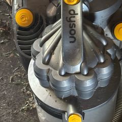Dyson hoover