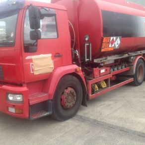Storage oil tank