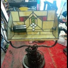 tiffany style lamp
