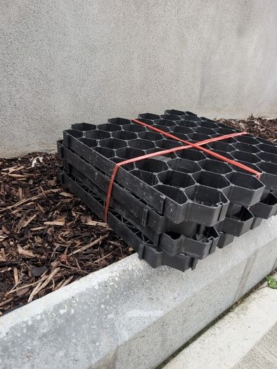 gravel grids x 16