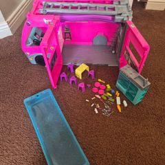 Barbie camper