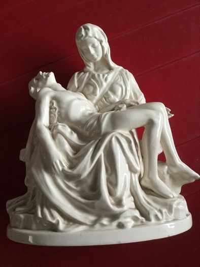Hummel figure