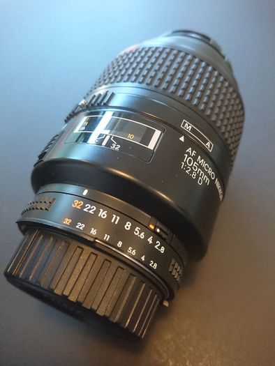 Nikon Macro Lens (new)