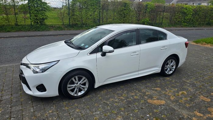 2015 Toyota Avensis - NCT & TAX