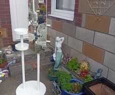 mirror stand