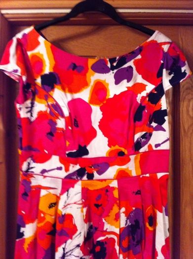Size 14 Beautiful Dress with Fab Vivid Colours