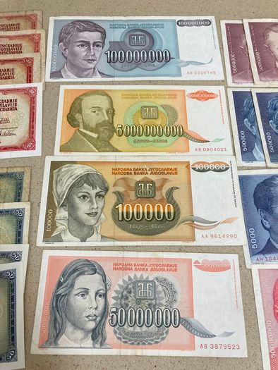 Yugoslavia 42 Banknotes lot
