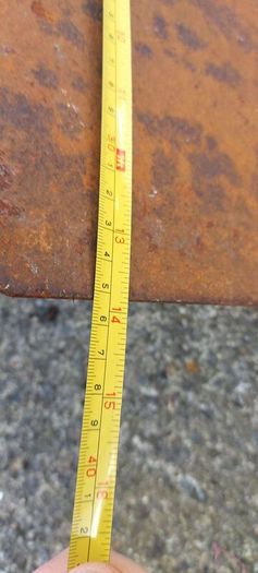 metal stand ,sold as seen,,nice weight to it ,buyer collects or pays postage thank you