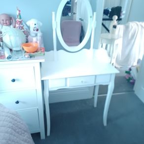 Girls Vanity Desk