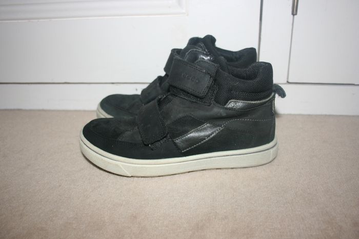 Ecco Children's Black Glyder Gortex Boots - Size EU 34 / U.K 1.5