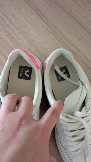 Veja trainers