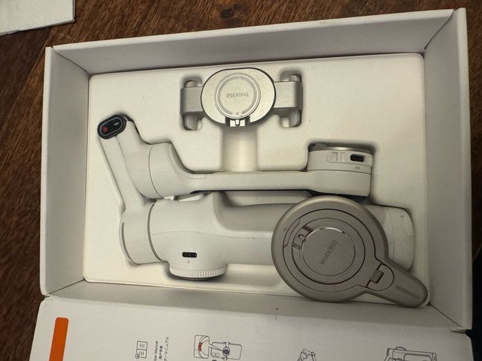 Insta 360 Flow 2 Pro