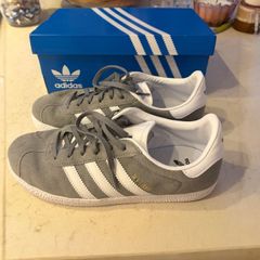 Adidas Gazelle size 4.5 UK (Size 37)